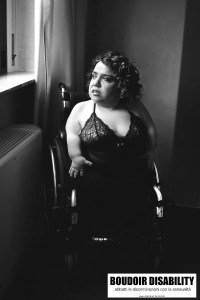 Disabili DOC – Valentina Tomirotti interpreta se stessa per il progetto Boudoir Disability