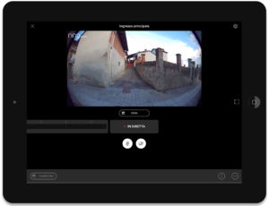 Disabili DOC – Schermata dell'iPad che mostra la finestra della videocamera