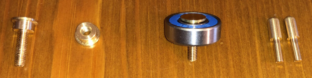 Disabili DOC – Gli elementi accessori della base in legno del KeyPhonePad, elementi torniti e cuscinetti a sfera